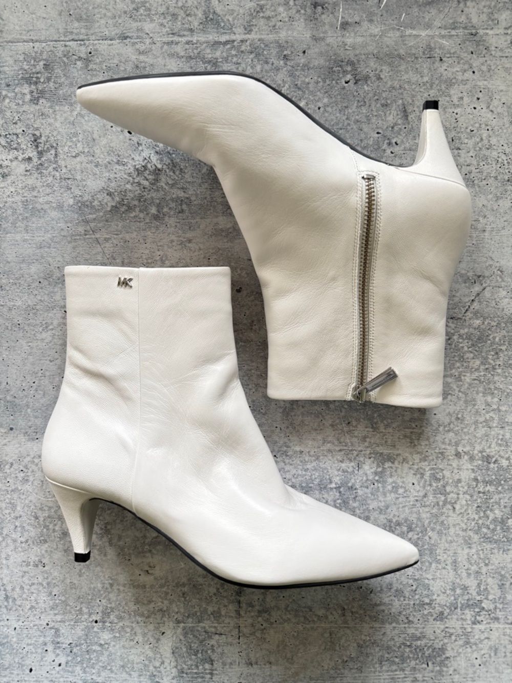Michael Michael Kors Blaine Flex Leather Pointed-Toe Ankle Boots